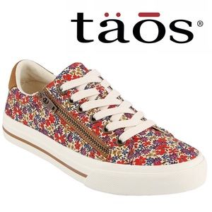 Täōs Footwear liberty print size 9 1/2 sold out onsite